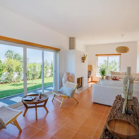 Villa Jute By Ocvillas